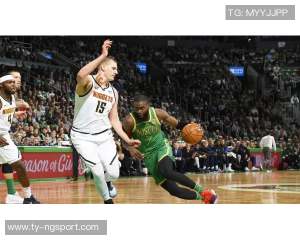 绿军意图通过夹击穆雷制造失误掘金展现出成熟的球场应对能力