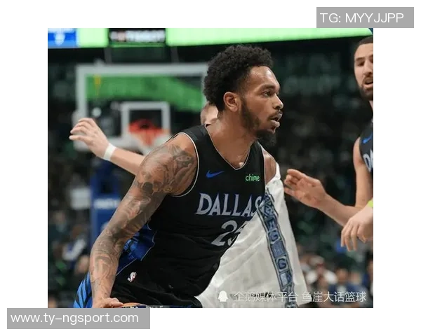 克莱回忆灰熊恶行22年季后赛致队友胳膊肘骨折的惨痛经历