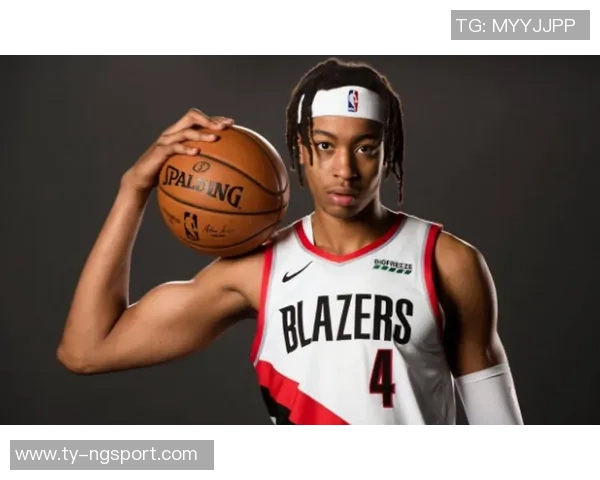 布朗在美国男篮落选后展现巅峰状态引发热议与期待 布朗在美国男篮落选后展现巅峰状态引发热议与期待